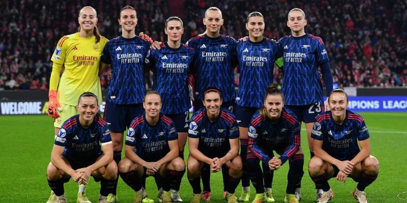 ĐỨC 25 Nền bóng đá hiện đại - Sức mạnh và phong cách vượt thời gian